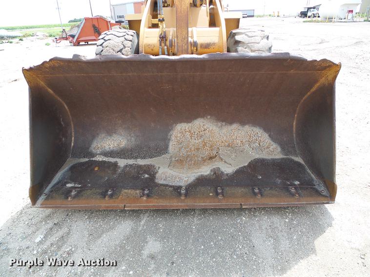 image for item DD5811 1991 Case 621 wheel loader