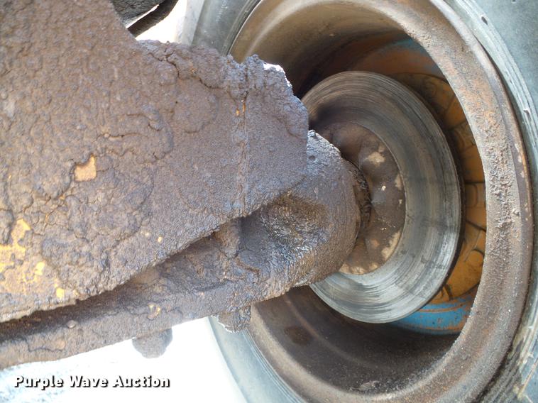 image for item DD5811 1991 Case 621 wheel loader