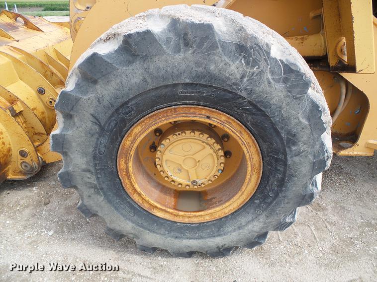 image for item DD5811 1991 Case 621 wheel loader
