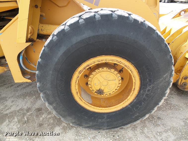 image for item DD5811 1991 Case 621 wheel loader