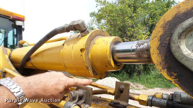 image for item DD7273 1997 John Deere 310SE backhoe