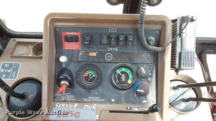 image for item DD7273 1997 John Deere 310SE backhoe