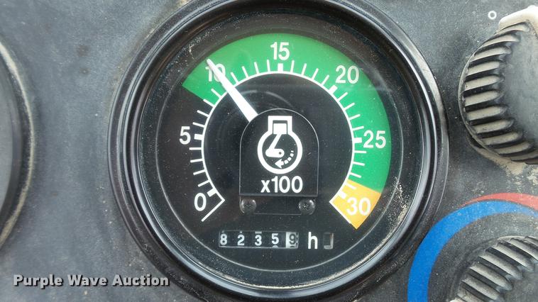 image for item DD7273 1997 John Deere 310SE backhoe