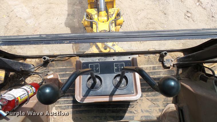 image for item DD7273 1997 John Deere 310SE backhoe
