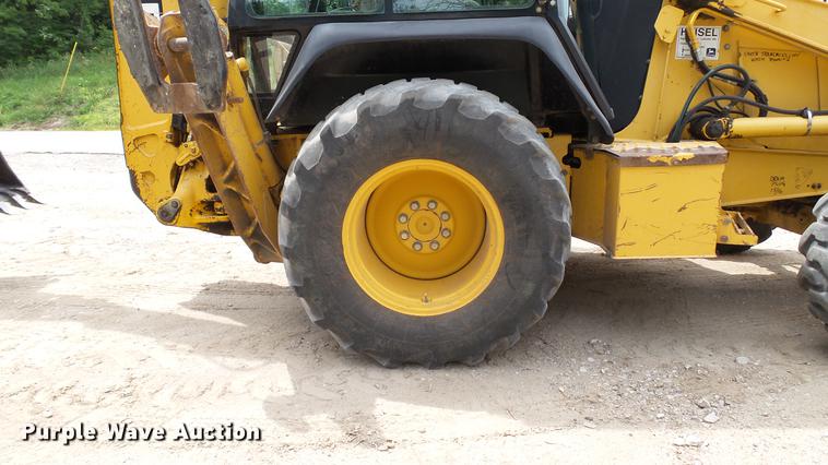 image for item DD7273 1997 John Deere 310SE backhoe