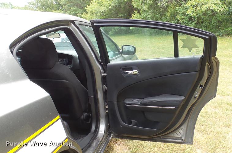 image for item DD7275 2012 Dodge Charger Police