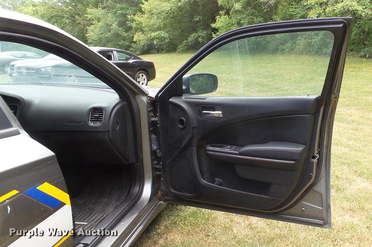 image for item DD7275 2012 Dodge Charger Police