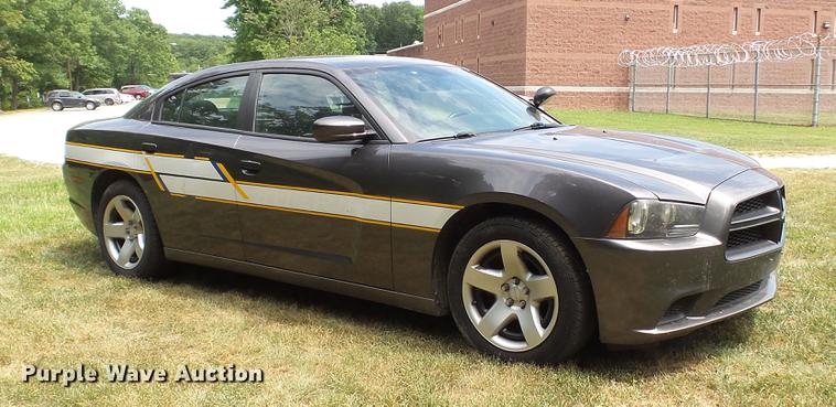image for item DD7279 2013 Dodge Charger Police