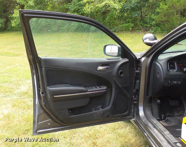 image for item DD7279 2013 Dodge Charger Police