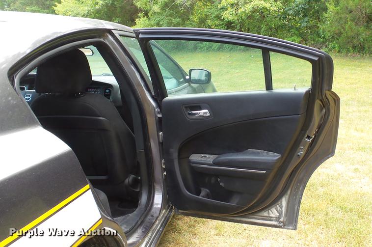 image for item DD7279 2013 Dodge Charger Police