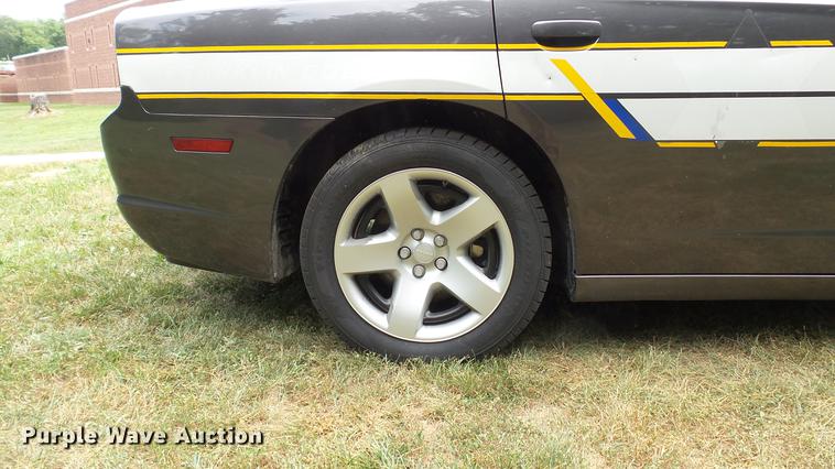 image for item DD7279 2013 Dodge Charger Police