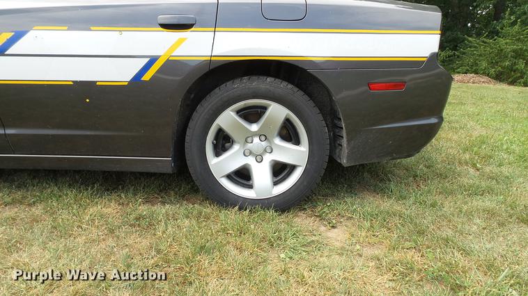 image for item DD7279 2013 Dodge Charger Police