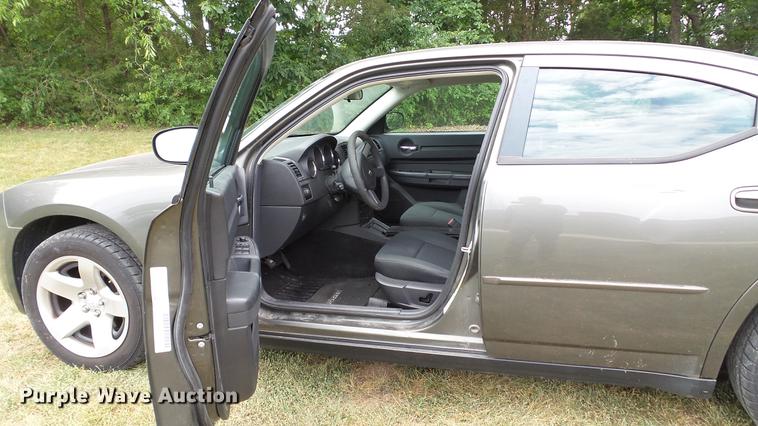 image for item DD7280 2009 Dodge Charger Police