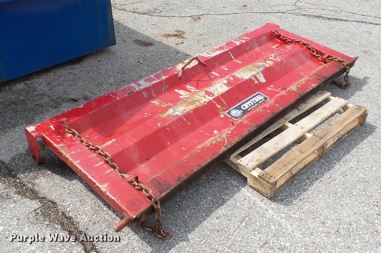 image for item DD7282 2009 GMC C7500 dump truck