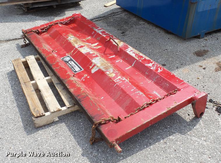 image for item DD7282 2009 GMC C7500 dump truck