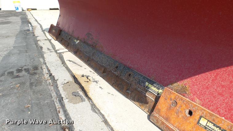 image for item DD7282 2009 GMC C7500 dump truck