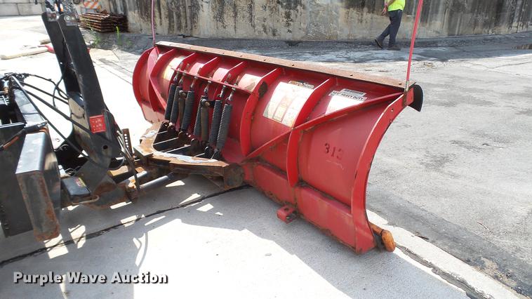 image for item DD7282 2009 GMC C7500 dump truck