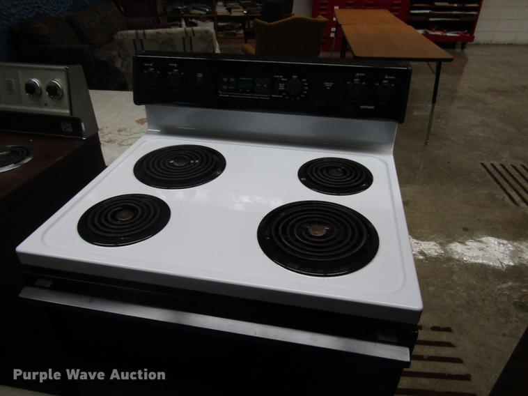 image for item DD7506 Office supplies and equipment