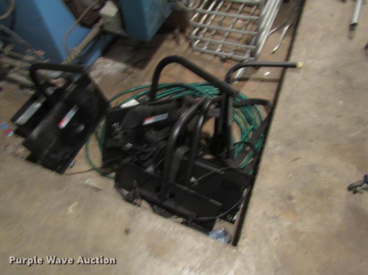 image for item DD7507 Office supplies and equipment