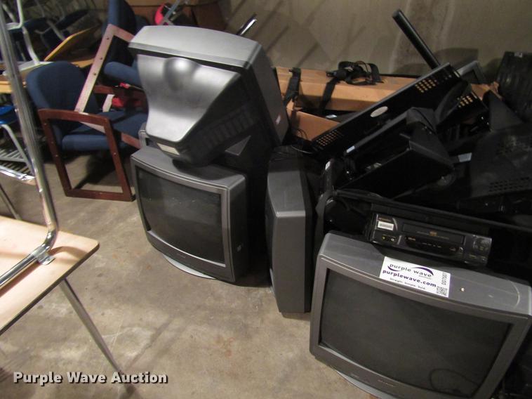 image for item DD7507 Office supplies and equipment