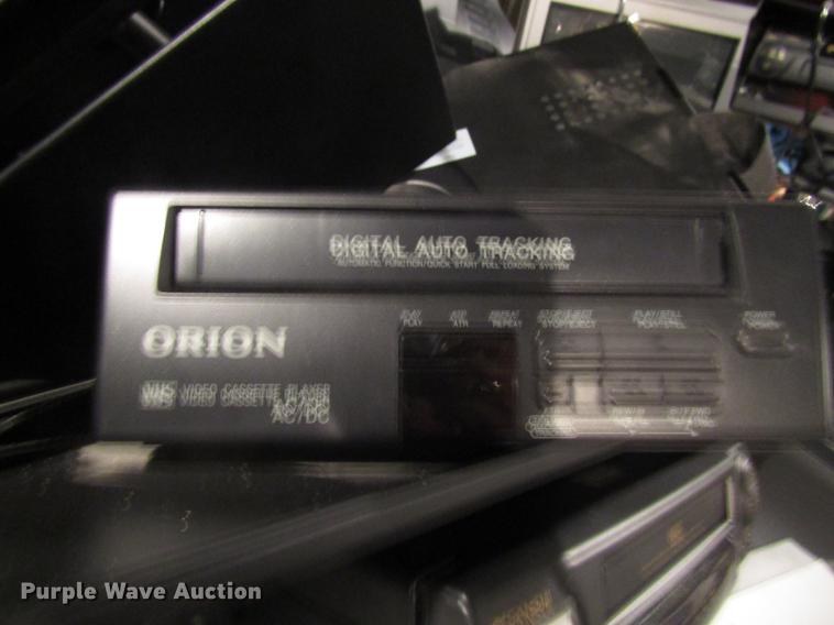 image for item DD7507 Office supplies and equipment