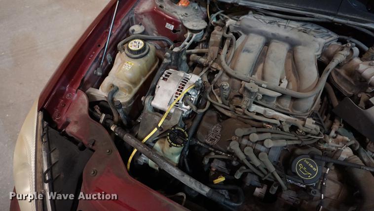 image for item DD7834 2005 Ford Taurus