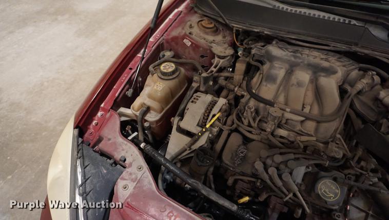 image for item DD7835 2005 Ford Taurus