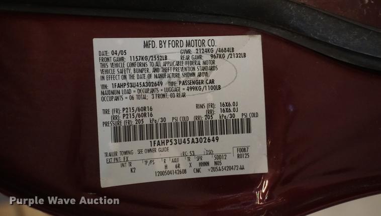 image for item DD7835 2005 Ford Taurus