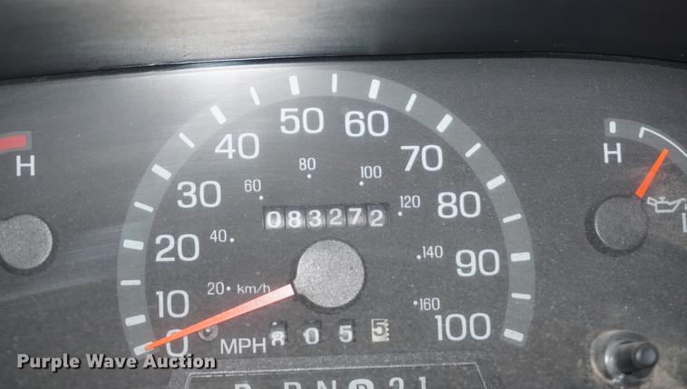 image for item DD7836 1998 Ford Econoline E450 Super Duty bus