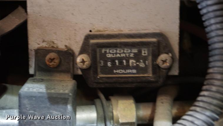 image for item DD7836 1998 Ford Econoline E450 Super Duty bus