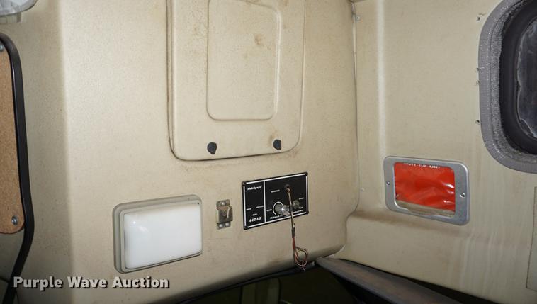 image for item DD7836 1998 Ford Econoline E450 Super Duty bus