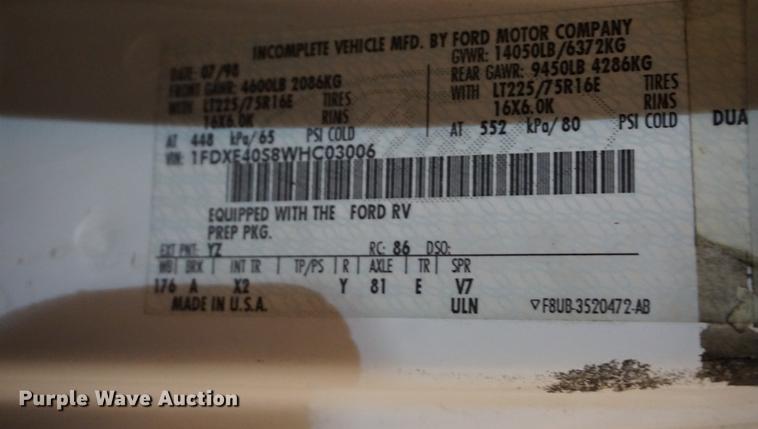 image for item DD7836 1998 Ford Econoline E450 Super Duty bus