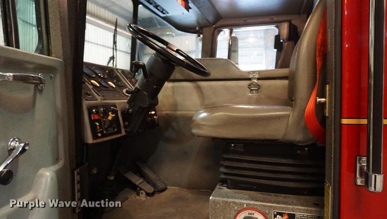 image for item DD7837 2001 HME pumper fire truck