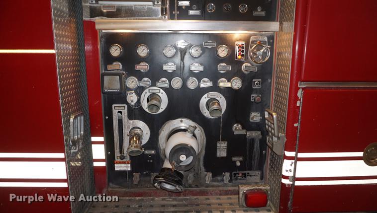 image for item DD7837 2001 HME pumper fire truck