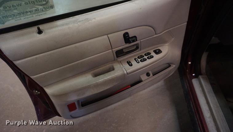 image for item DD7838 2005 Ford Crown Victoria Police Interceptor