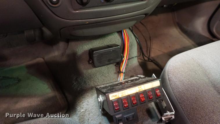 image for item DD7838 2005 Ford Crown Victoria Police Interceptor