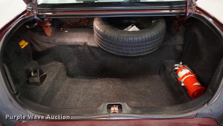 image for item DD7838 2005 Ford Crown Victoria Police Interceptor