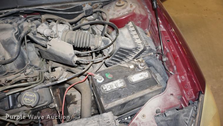 image for item DD7842 2005 Ford Taurus