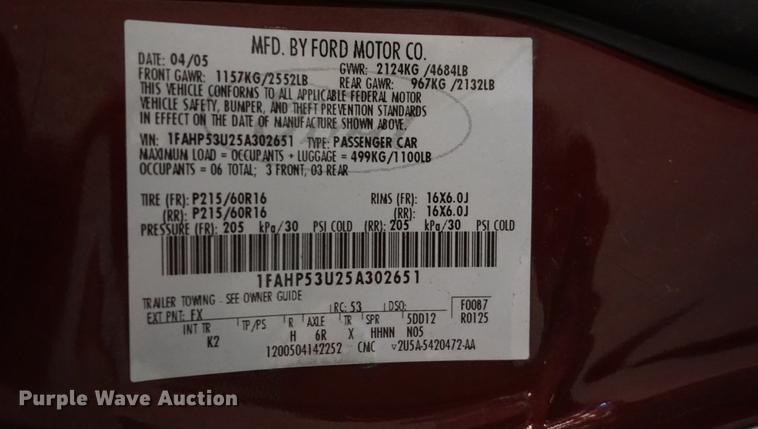 image for item DD7842 2005 Ford Taurus