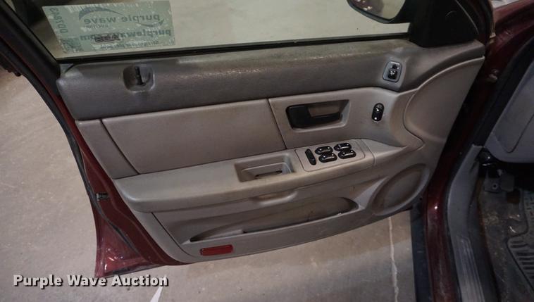 image for item DD7843 2005 Ford Taurus