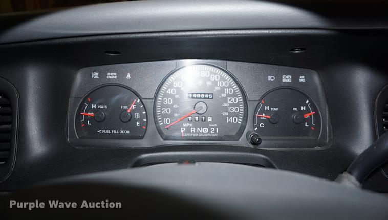 image for item DD7844 2005 Ford Crown Victoria Police Interceptor