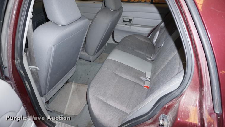 image for item DD7844 2005 Ford Crown Victoria Police Interceptor
