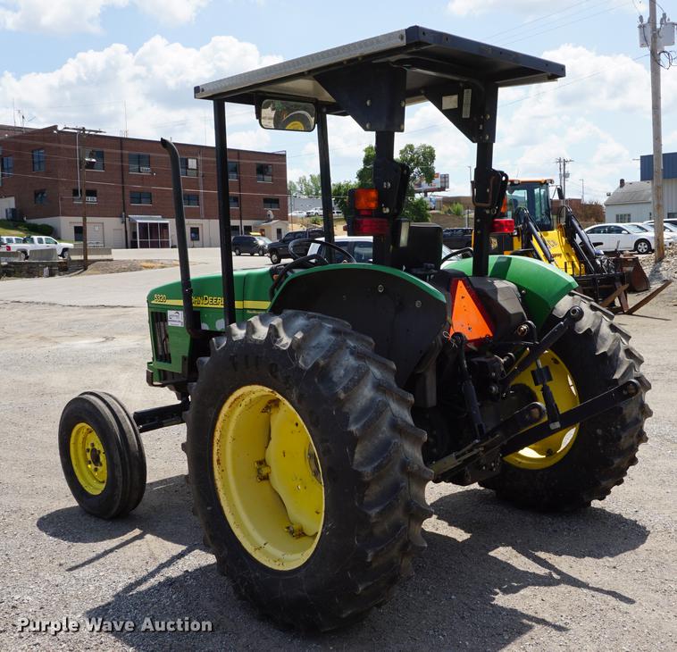 image for item DD7860 2002 John Deere 5320 tractor