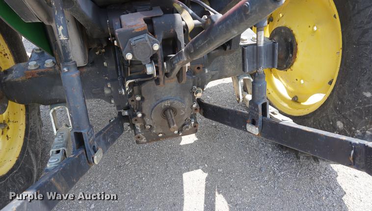 image for item DD7860 2002 John Deere 5320 tractor