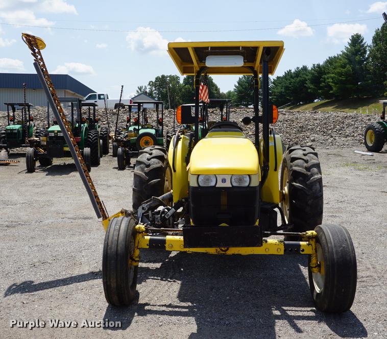 image for item DD7862 2003 New Holland TN70 tractor