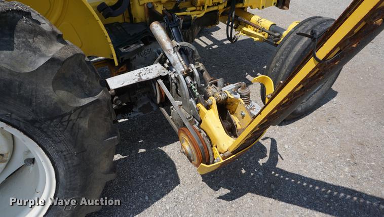 image for item DD7862 2003 New Holland TN70 tractor