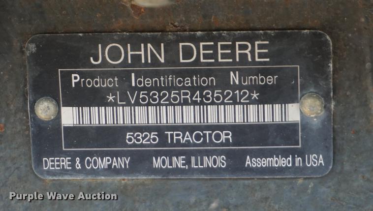 image for item DD7863 2008 John Deere 5325 tractor