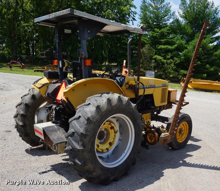 image for item DD7864 1999 John Deere 5210 tractor