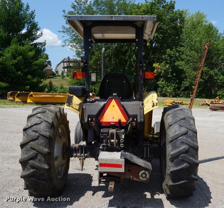 image for item DD7864 1999 John Deere 5210 tractor