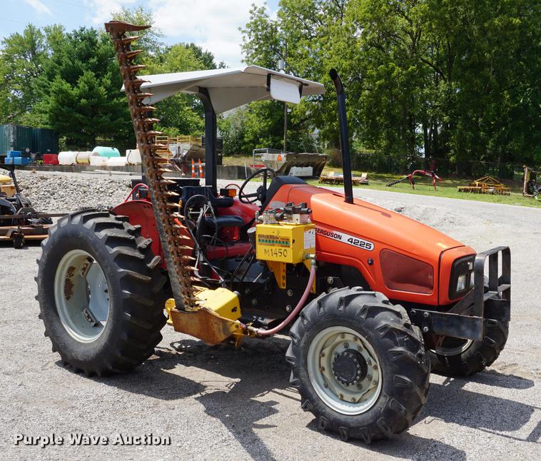 image for item DD7865 2000 Massey-Ferguson 4225 MFWD tractor